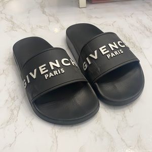 Givenchy slides, size 38 WORN 3 TIMES